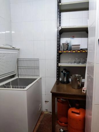 Local en calle del Marqués de Comillas, Benidorm, 12