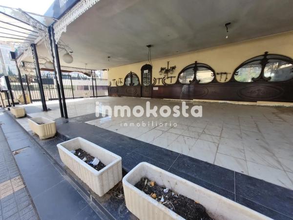 Local en avenida del Doctor Orts Llorca, 11