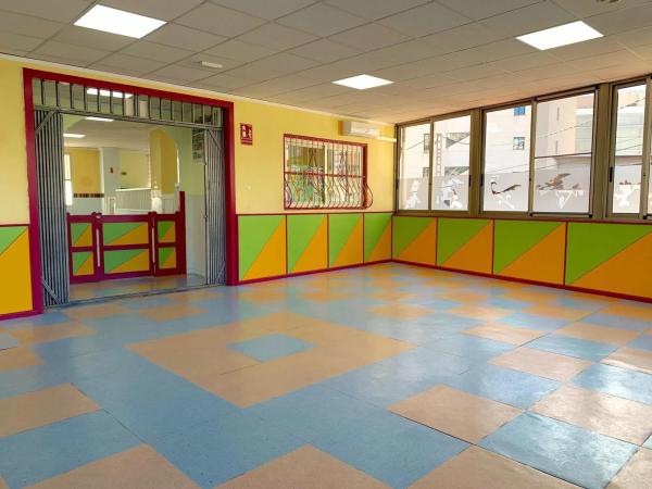 Local en avenida de Ricardo Bayona