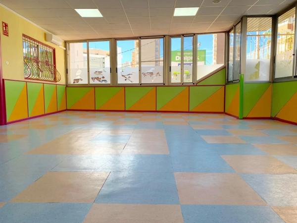 Local en avenida de Ricardo Bayona