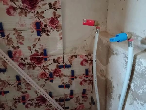 Local en Pueblo Levante