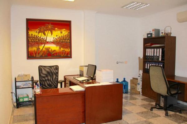 Local en calle del Marqués de Comillas