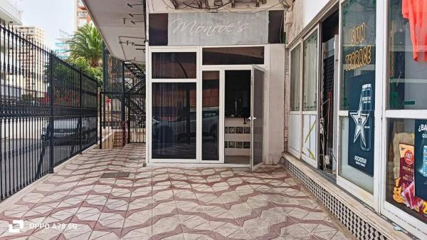 Local en Barrio Zona Sierra Helada