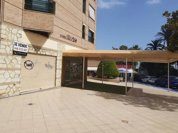 Local en calle Santander, 16