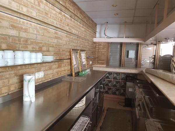 Local en calle Santander, 16