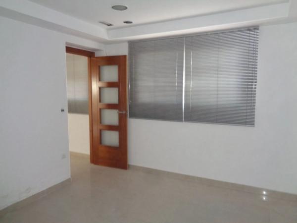 Local o nave en plaza de la Hispanidad