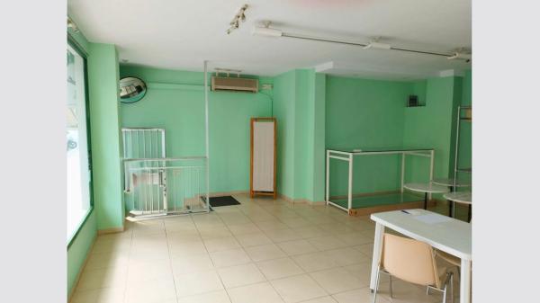 Local en Jaime 1, 19, 1