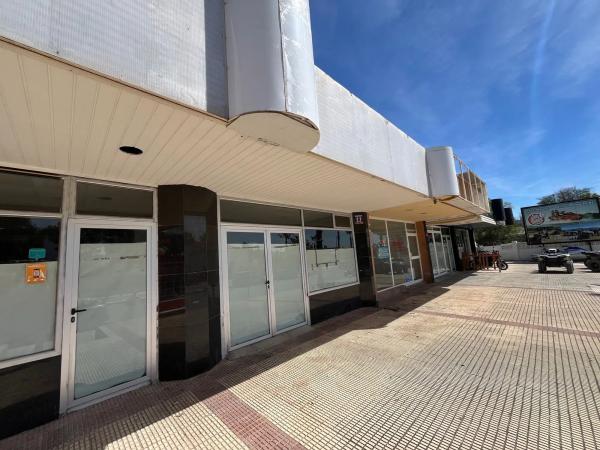 Local en avenida Doctor Severo Ochoa, 31