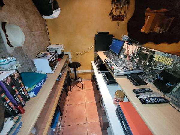 Local en rentabilidad en avenida de los Almendros