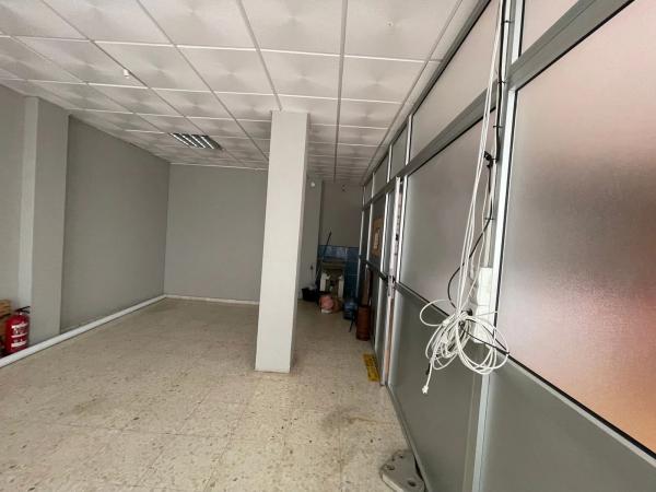 Local en pasaje San Ignacio de Loyola, 6