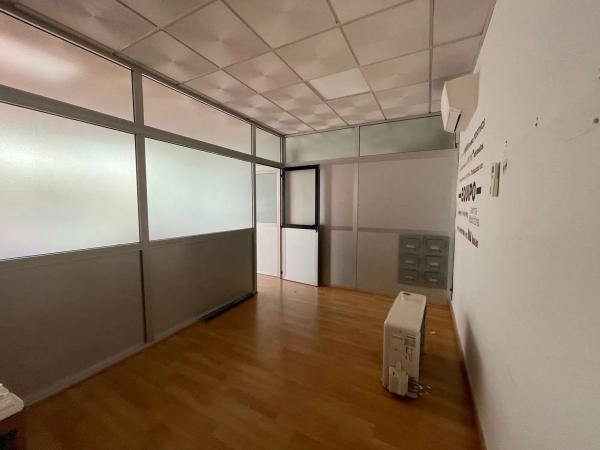 Local en pasaje San Ignacio de Loyola, 6