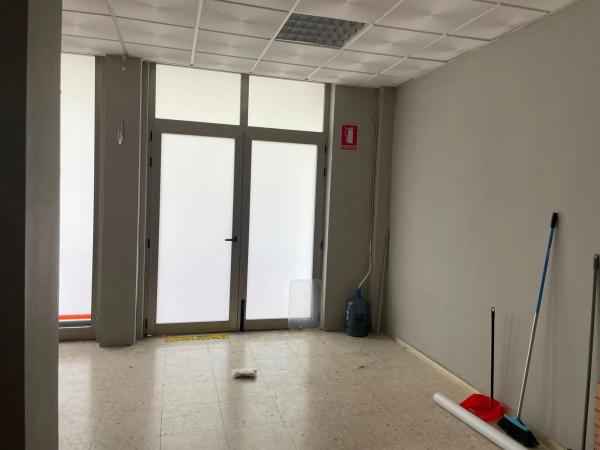 Local en pasaje San Ignacio de Loyola, 6