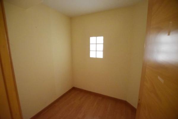 Local en calle de Tomàs Ortuño, 6