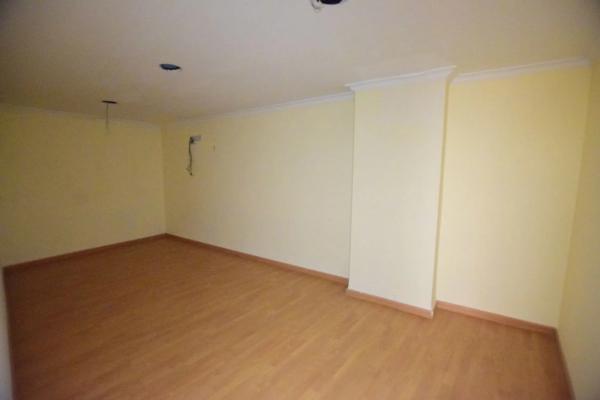 Local en calle de Tomàs Ortuño, 6