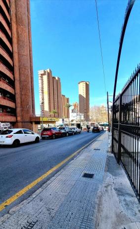 Local en avenida de Estocolmo