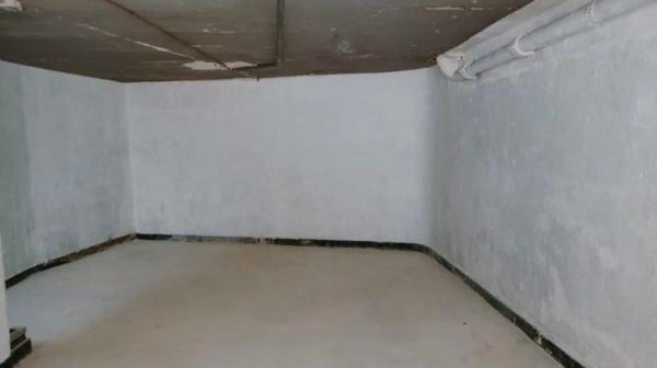 Local en avenida de Estocolmo