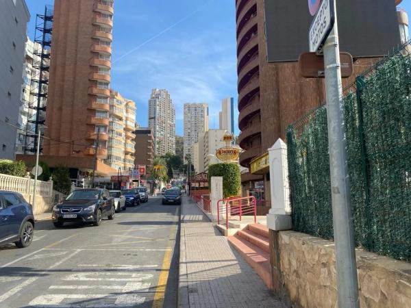 Local en Barrio Zona Sierra Helada