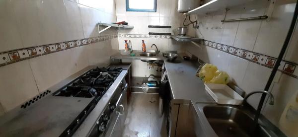 Local en Pueblo Levante