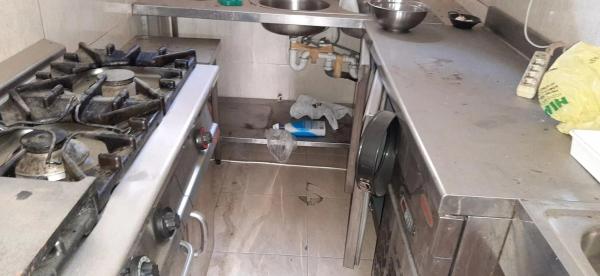 Local en Pueblo Levante