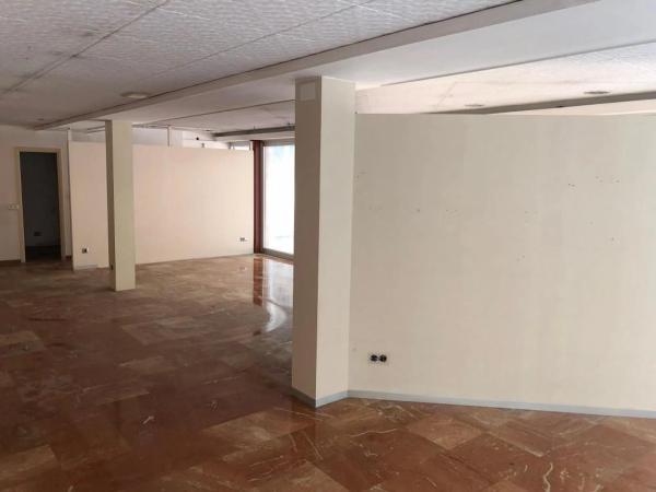 Local o nave en calle Rosal