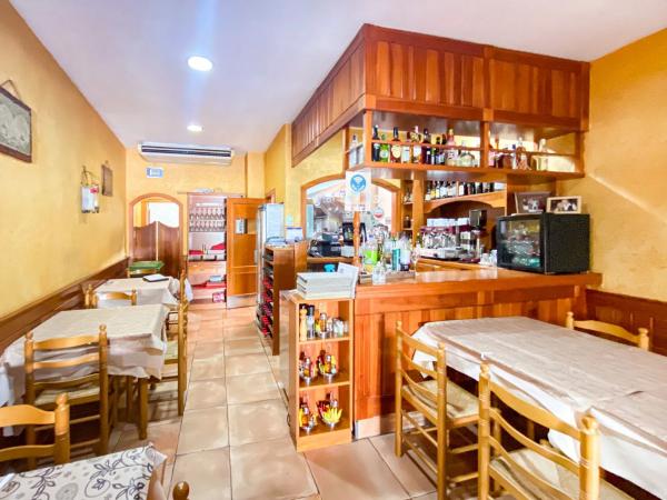 Local en avenida de Almería