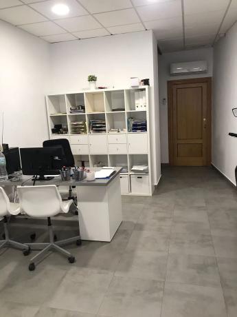 Local en calle de Antonio Ramos Carratalá, 17