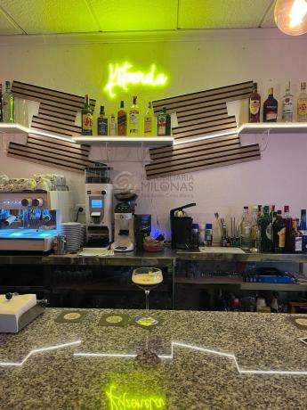 Local en Pueblo Levante