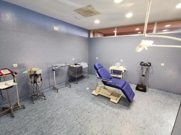 Local en Barrio Zona Rincón Bajo