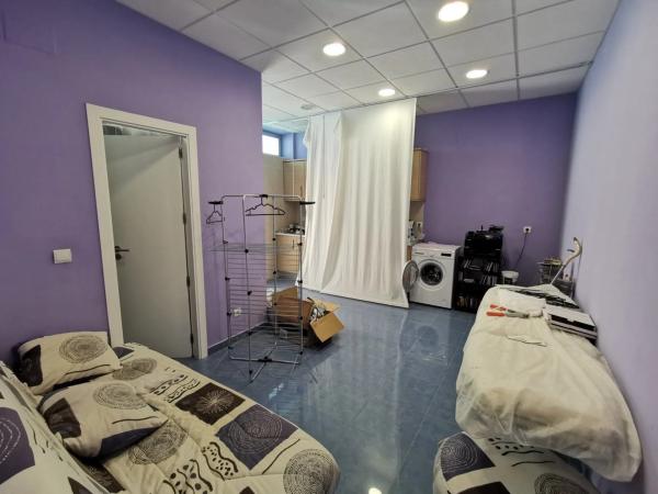 Local en Barrio Zona Rincón Bajo