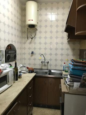 Local en calle Gerona, 8