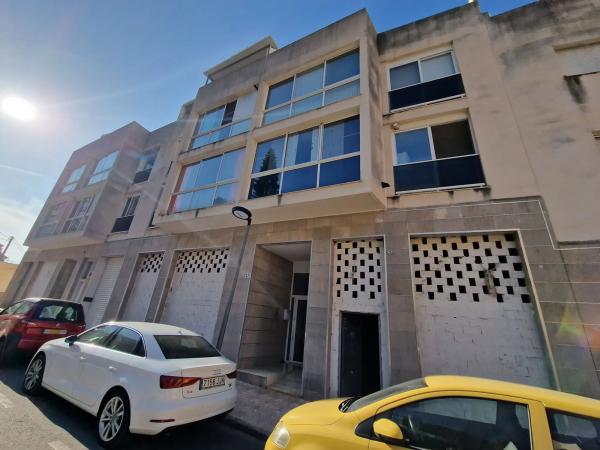 Local en calle la font