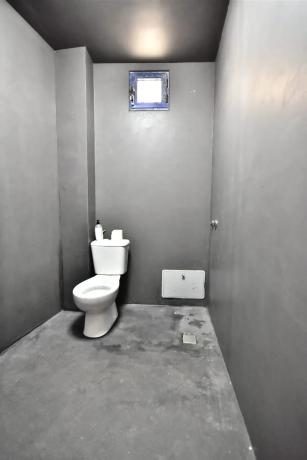 Nave en calle Benifato, 2