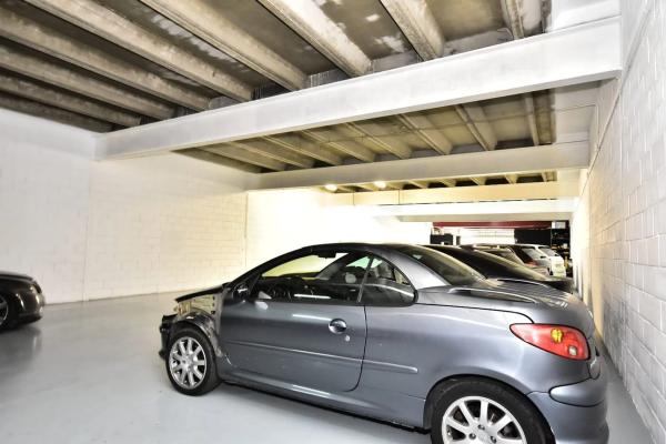 Nave en calle Benifato, 2