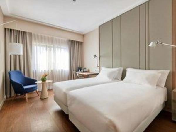 Hotel, negocio de alojamiento en La Nucia Pueblo