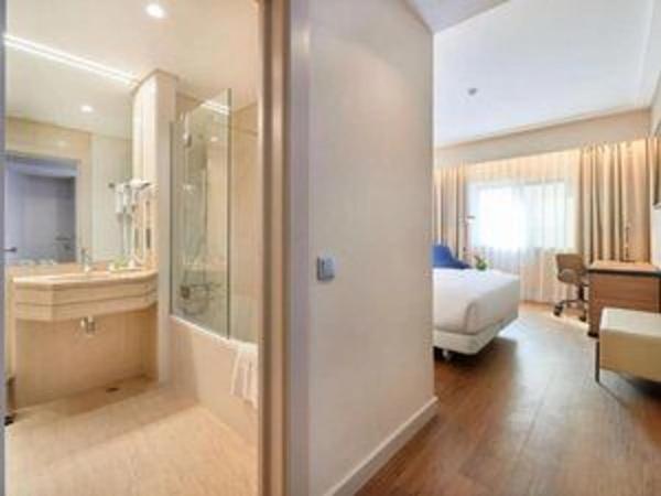 Hotel, negocio de alojamiento en La Nucia Pueblo