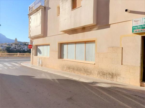 Local en La Nucia Pueblo