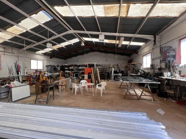 Nave en calle de Guadalest, 41 --19