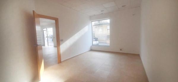 Local en calle l'Ermita, 56