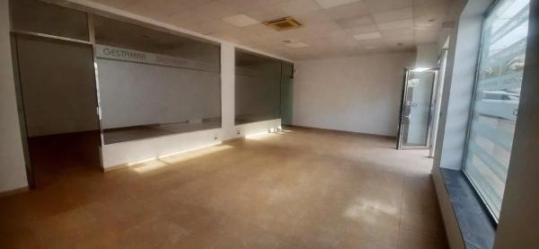 Local en calle l'Ermita, 56