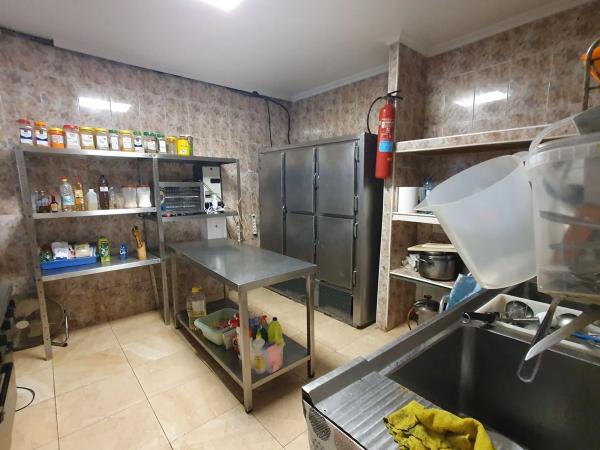 Local en calle Mestre Andrés Server, 3