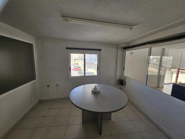 Local en calle Mestre Pons