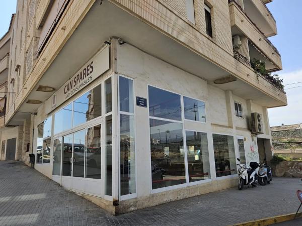 Local en calle Mestre Pons