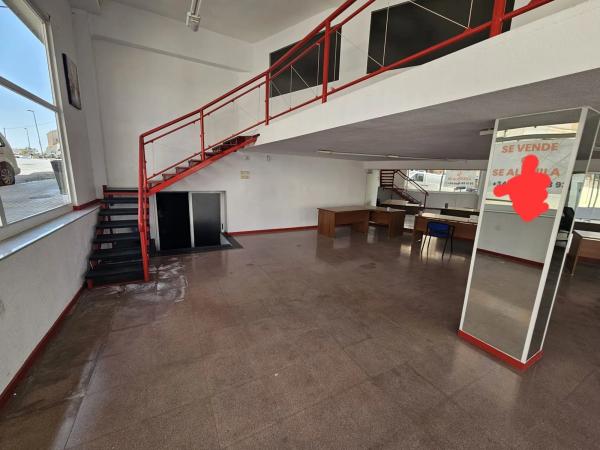 Local en calle Mestre Pons