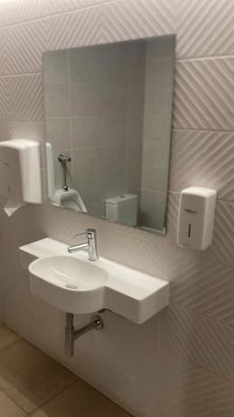 Local en calle Barranquet, 12