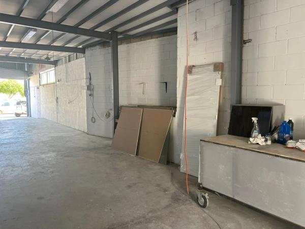 Nave en Centro Urbano