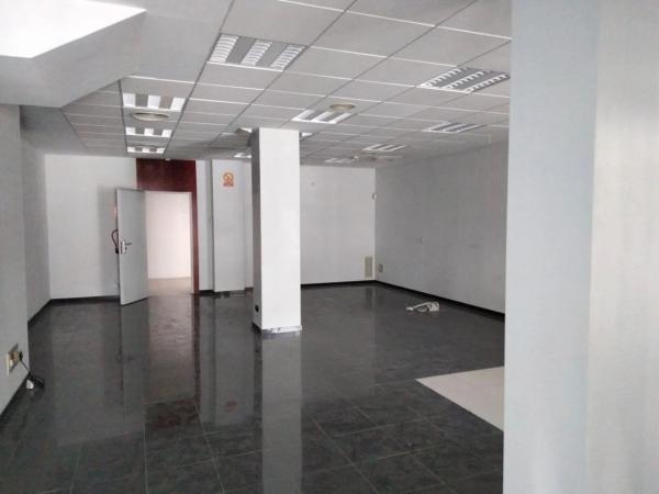 Local en Centro Urbano