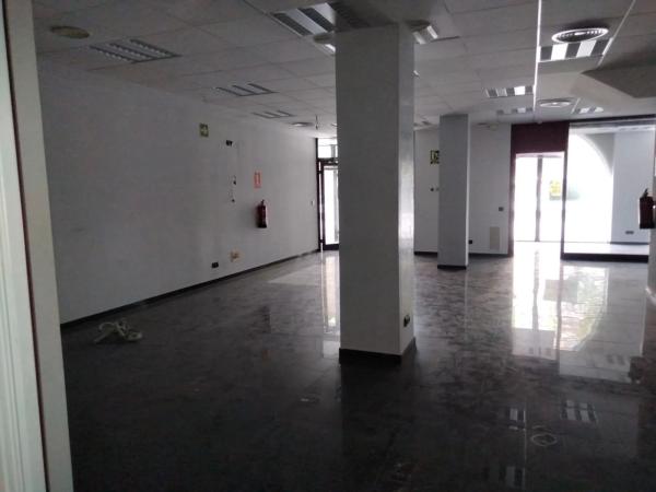 Local en Centro Urbano