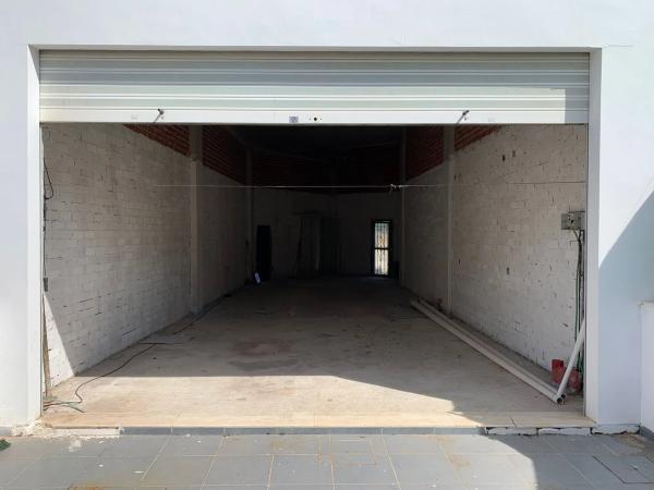 Local en cervantes s/n