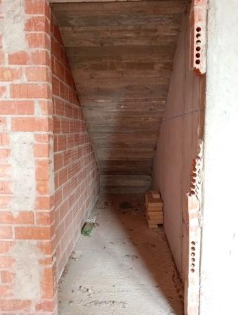 Local en Barrio Bulevar - Puerta Mítica