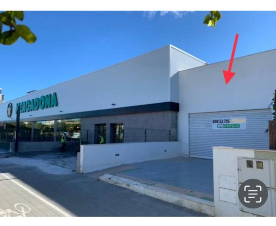 Local en cervantes s/n